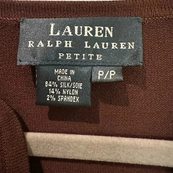 Lauren Ralph Lauren Black Label Classic Chocolate Brown Silk Top Size 0Petite 0P - Picture 4 of 6